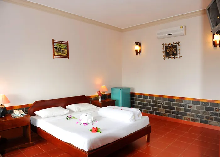 Khu nghỉ mát Vinh Suong Seaside And 3*