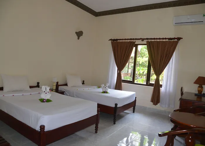Vinh Suong Seaside And Khu nghỉ mát Phan Thiết