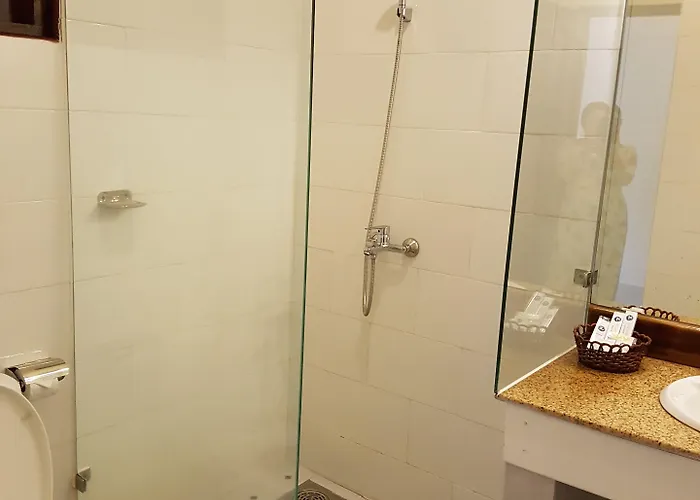 Khu nghỉ mát Vinh Suong Seaside And 3*