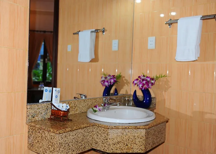 Vinh Suong Seaside And 3*