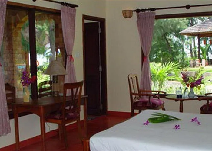 Vinh Suong Seaside And